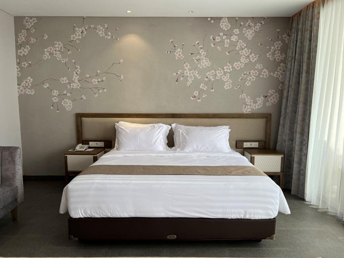 Tabebuya Resto & Resort Kesembu Zewnętrze zdjęcie
